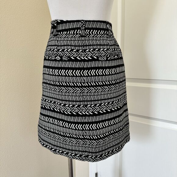 Anthropologie Maeve Black White Tribal Pattern Button Up Mini Skirt US 2 - Picture 6 of 11